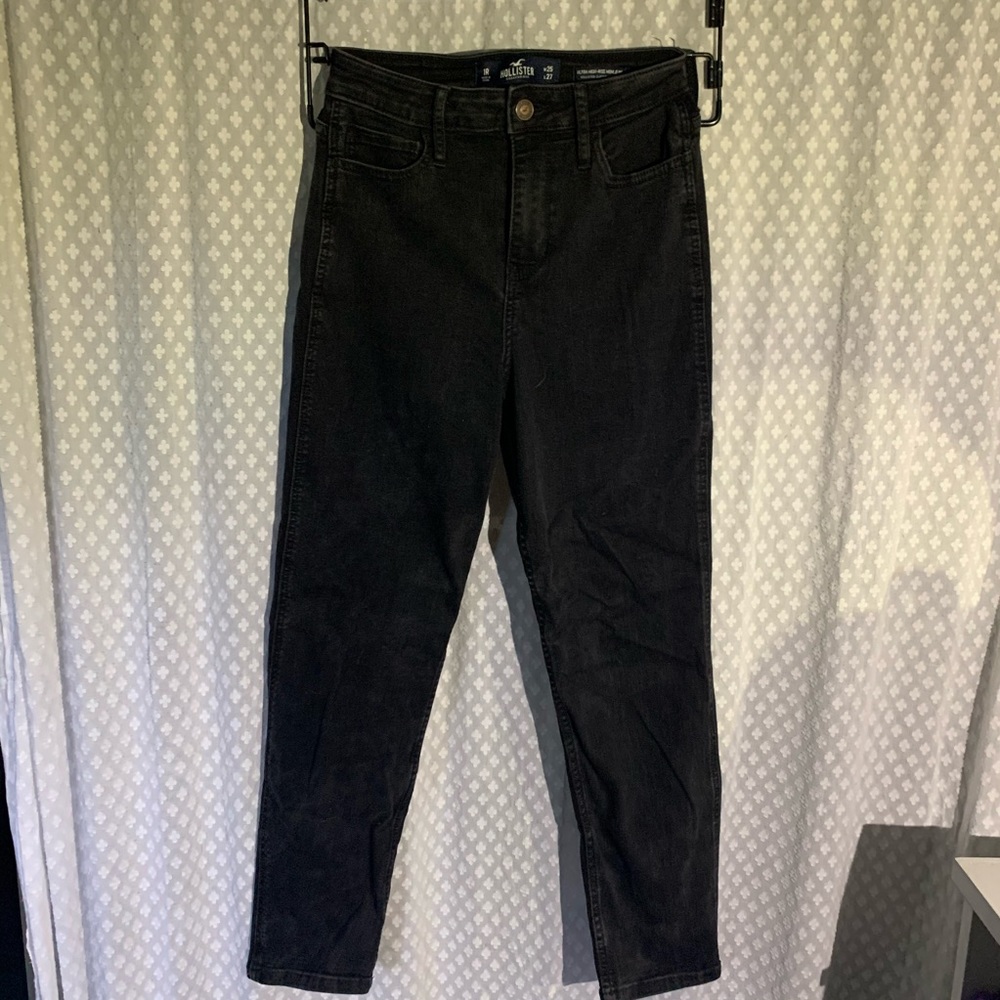 High-rise Mom Jeans